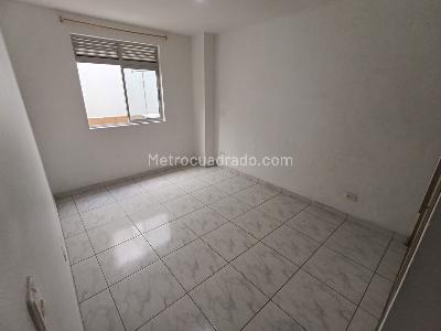 Casa de 3 alcobas en arriendo en San Bernardo, Medellín, 85 m² · foto 8 de 16