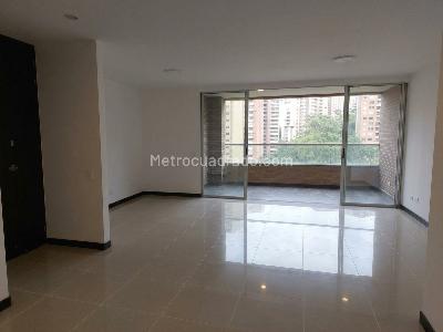 Apartamento de 3 alcobas en arriendo en Loma De Las Santas, Medellín, 144 m² · foto 5 de 20