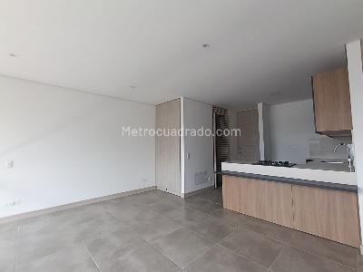 Apartamento de 1 alcoba en arriendo en Los Balsos, Medellín, 67 m² · foto 4 de 12