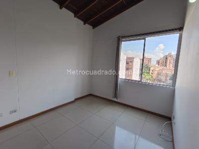 Apartamento de 3 alcobas en arriendo en La América, Medellín, 80 m² · foto 6 de 15
