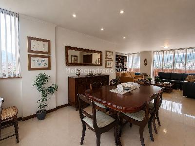 Apartamento de 3 alcobas en arriendo en San Lucas, Medellín, 130 m² · foto 3 de 16