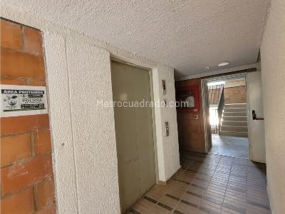 Apartamento de 2 alcobas en venta en Barro Blanco, Rionegro, 44 m² · foto 3 de 19
