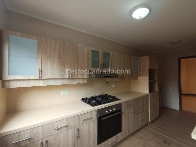 Casa de 3 alcobas en arriendo en Los Balsos, Medellín, 210 m² · foto 10 de 20