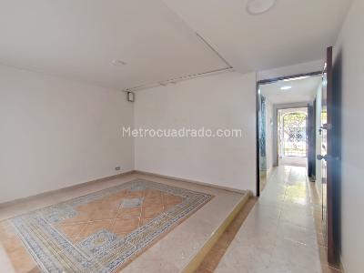 Casa de 1 alcoba en arriendo en Rosales, Medellín, 91 m² · foto 2 de 12