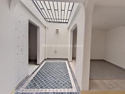 Casa de 1 alcoba en arriendo en Rosales, Medellín, 91 m² · foto 4 de 12