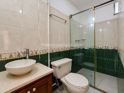 Casa de 1 alcoba en arriendo en Rosales, Medellín, 91 m² · foto 12 de 12