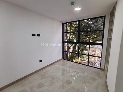 Apartamento de 1 alcoba en arriendo en Boston, Medellín, 20 m² · foto 4 de 8