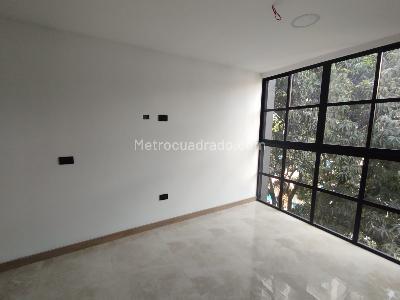 Apartamento de 1 alcoba en arriendo en La Candelaria, Medellín, 20 m² · foto 3 de 9