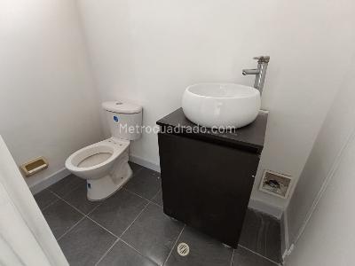 Apartamento de 1 alcoba en arriendo en Laureles Medellin, Medellín, 45 m² · foto 3 de 12