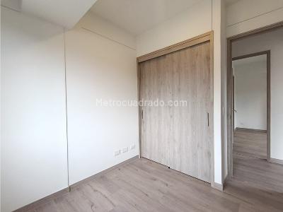 Apartamento de 3 alcobas en venta en Cuidad Del Rio, Medellín, 79 m² · foto 10 de 19