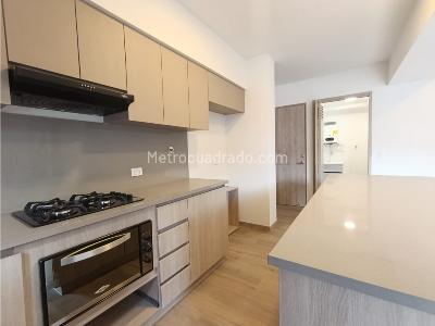 Apartamento de 3 alcobas en venta en Cuidad Del Rio, Medellín, 79 m² · foto 5 de 19