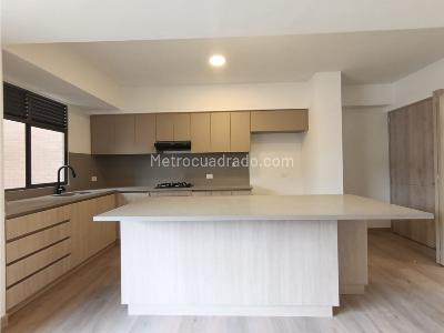 Apartamento de 3 alcobas en venta en Cuidad Del Rio, Medellín, 79 m² · foto 6 de 19
