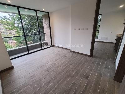 Apartamento de 1 alcoba en arriendo en San Lucas, Medellín, 52 m² · foto 2 de 20