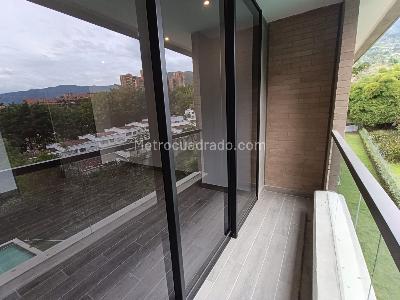 Apartamento de 1 alcoba en arriendo en San Lucas, Medellín, 52 m² · foto 4 de 20