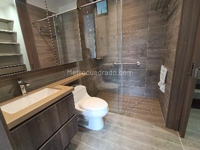 Apartamento de 1 alcoba en arriendo en San Lucas, Medellín, 52 m² · foto 10 de 20