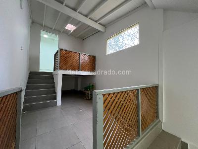 Apartamento de 4 alcobas en arriendo en La Aguacatala, Medellín, 130 m² · foto 9 de 11