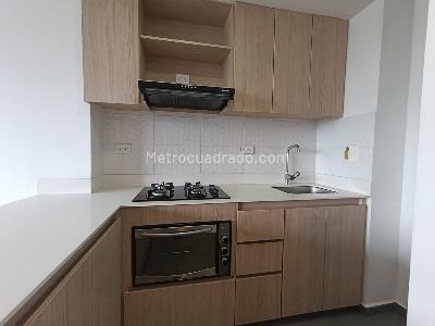 Apartamento de 2 alcobas en arriendo en Guayabal, Medellín, 67 m² · foto 5 de 13