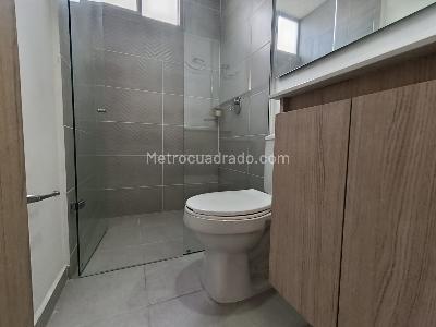 Apartamento de 2 alcobas en arriendo en Guayabal, Medellín, 67 m² · foto 9 de 13