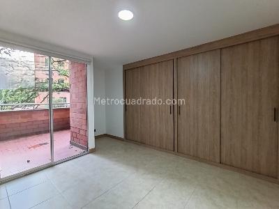 Apartamento de 3 alcobas en arriendo en Patio Bonito, Medellín, 107 m² · foto 6 de 20