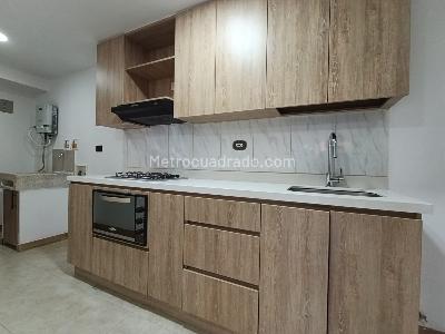 Apartamento de 3 alcobas en arriendo en Patio Bonito, Medellín, 107 m² · foto 17 de 20