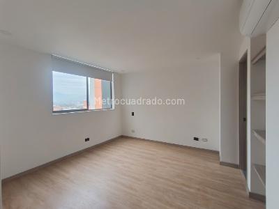 Apartamento de 3 alcobas en arriendo en Conquistadores, Medellín, 121 m² · foto 11 de 20