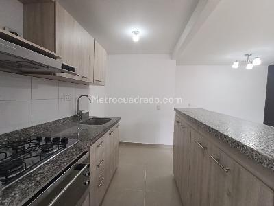 Apartamento de 3 alcobas en arriendo en Aves Maria, Sabaneta, 70 m² · foto 2 de 14