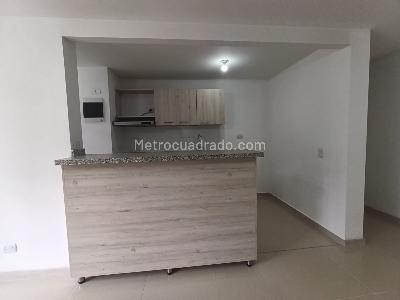 Apartamento de 3 alcobas en arriendo en Aves Maria, Sabaneta, 70 m² · foto 4 de 14