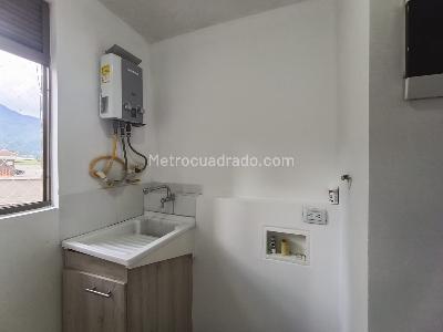 Apartamento de 3 alcobas en arriendo en Aves Maria, Sabaneta, 70 m² · foto 5 de 14