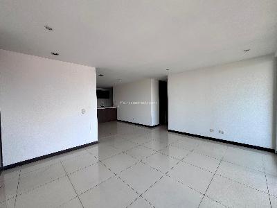Apartamento de 3 alcobas en arriendo en Loma San Jose Sabaneta, Sabaneta, 110 m² · foto 5 de 19