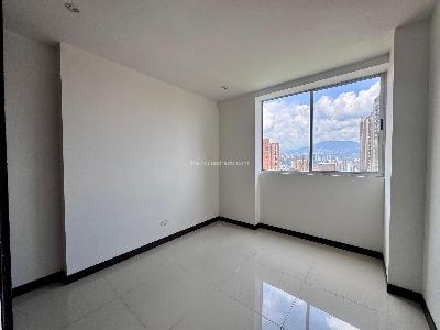 Apartamento de 3 alcobas en arriendo en Loma San Jose Sabaneta, Sabaneta, 110 m² · foto 12 de 19
