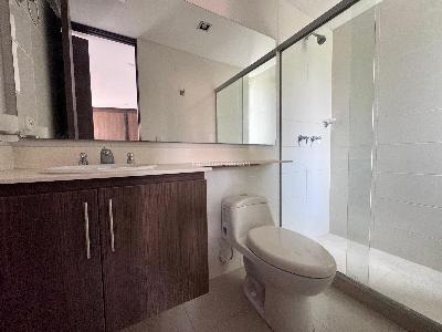 Apartamento de 3 alcobas en arriendo en Loma San Jose Sabaneta, Sabaneta, 110 m² · foto 16 de 19