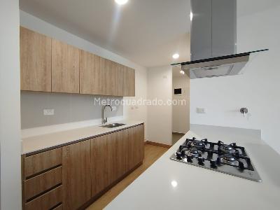Apartamento de 1 alcoba en arriendo en El Porvenir Rio Negro, Rionegro, 54 m² · foto 5 de 14