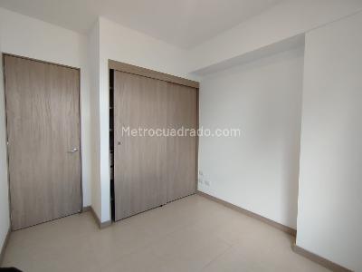 Apartamento de 3 alcobas en arriendo en El Porvenir Rio Negro, Rionegro, 78 m² · foto 7 de 12