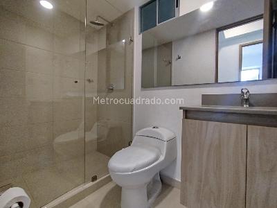 Apartamento de 3 alcobas en arriendo en El Porvenir Rio Negro, Rionegro, 78 m² · foto 8 de 12