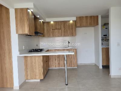 Apartamento de 3 alcobas en arriendo en Cimarronas, Rionegro, 54 m² · foto 2 de 14