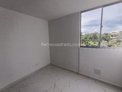 Apartamento de 2 alcobas en arriendo en Los Colegios, Rionegro, 62 m² · foto 9 de 13