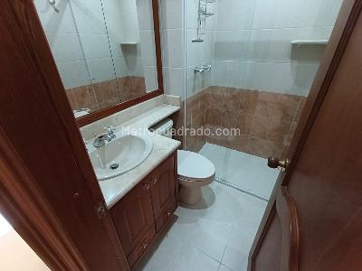 Apartamento de 3 alcobas en arriendo en Laureles Medellin, Medellín, 110 m² · foto 13 de 20
