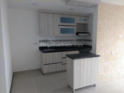 Apartamento de 2 alcobas en arriendo en Callejon Del Banco, Sabaneta, 60 m² · foto 3 de 16