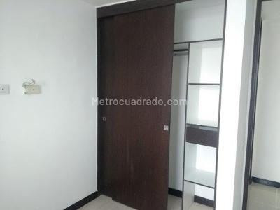Apartamento de 2 alcobas en arriendo en Callejon Del Banco, Sabaneta, 60 m² · foto 13 de 16