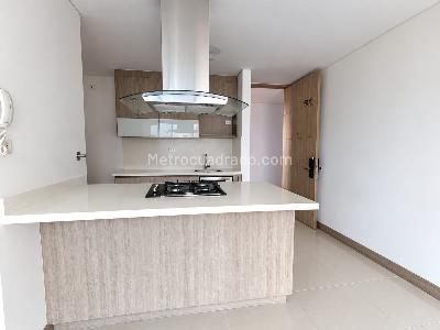 Apartamento de 2 alcobas en arriendo en Loma Del Esmeraldal, Envigado, 89 m² · foto 5 de 19