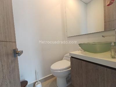 Apartamento de 2 alcobas en arriendo en Loma Del Esmeraldal, Envigado, 89 m² · foto 17 de 19