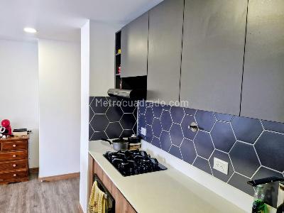 Apartamento de 3 alcobas en arriendo en Las Casitas Envigado, Envigado, 86 m² · foto 2 de 15