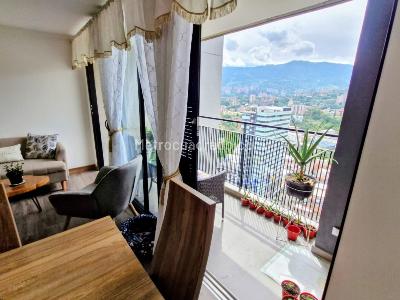 Apartamento de 3 alcobas en arriendo en Las Casitas Envigado, Envigado, 86 m² · foto 5 de 15