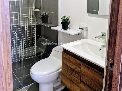 Apartamento de 3 alcobas en arriendo en Las Casitas Envigado, Envigado, 86 m² · foto 13 de 15
