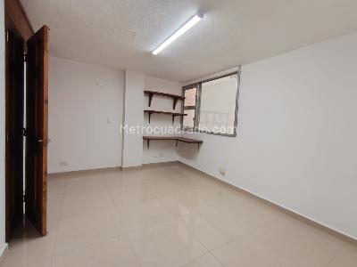 Apartamento de 3 alcobas en arriendo en Conquistadores, Medellín, 80 m² · foto 8 de 17