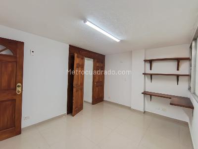 Apartamento de 3 alcobas en arriendo en Conquistadores, Medellín, 80 m² · foto 9 de 17
