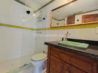 Apartamento de 3 alcobas en arriendo en Conquistadores, Medellín, 80 m² · foto 13 de 17