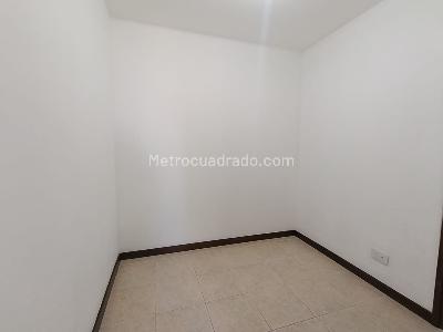 Apartamento de 3 alcobas en arriendo en Los Balsos, Medellín, 114 m² · foto 6 de 13