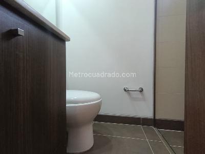 Apartamento de 3 alcobas en arriendo en Los Balsos, Medellín, 114 m² · foto 9 de 13