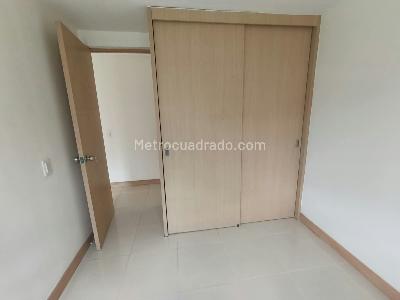 Apartamento de 3 alcobas en arriendo en San Remo, Sabaneta, 75 m² · foto 5 de 20